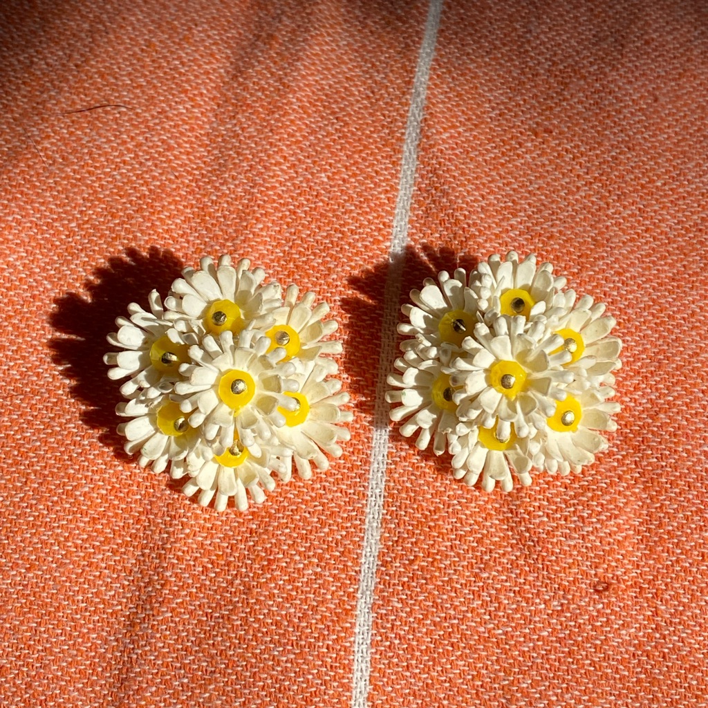 Early 1900’s Clip On Celluloid Earrings White Daisy Center Yellow Bead,Hong Kong